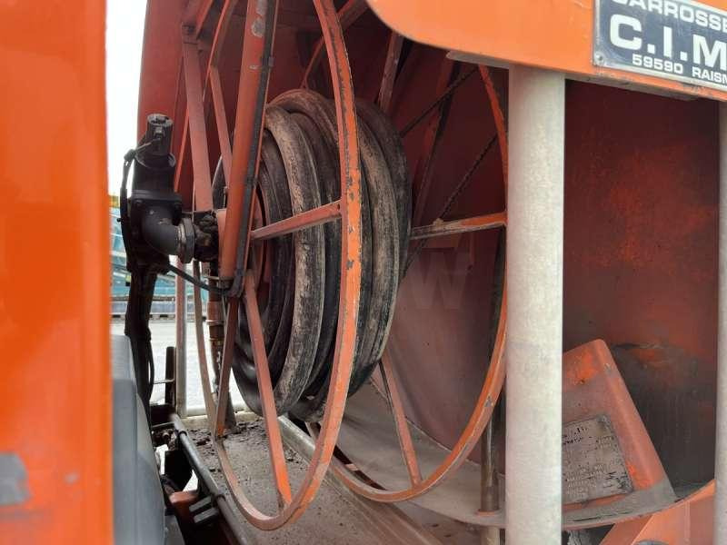 Kamion cisterna Renault MIDLUM 180 DCI: slika Kamion cisterna Renault MIDLUM 180 DCI Kamion cisterna Renault MIDLUM 180 DCI: slika Kamion cisterna Renault MIDLUM 180 DCI