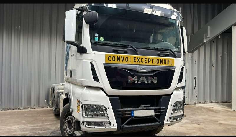 MAN TGX 33.480 - Tegljač: slika MAN TGX 33.480 - Tegljač MAN TGX 33.480 - Tegljač: slika MAN TGX 33.480 - Tegljač