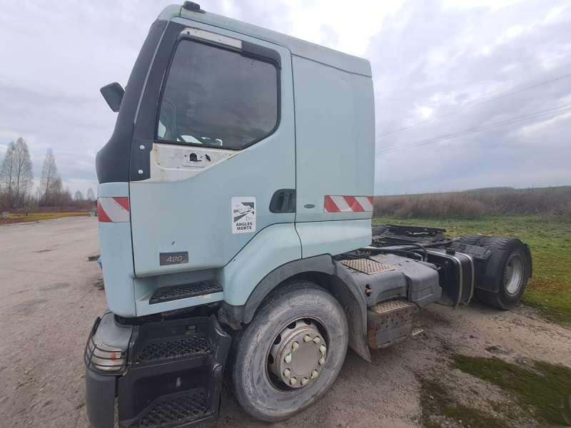 Renault PREMIUM 420.19 DCI 4X2 - Tegljač: slika Renault PREMIUM 420.19 DCI 4X2 - Tegljač Renault PREMIUM 420.19 DCI 4X2 - Tegljač: slika Renault PREMIUM 420.19 DCI 4X2 - Tegljač