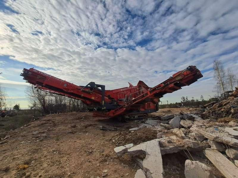 Terex FINLAY 873 - Screener: slika Terex FINLAY 873 - Screener Terex FINLAY 873 - Screener: slika Terex FINLAY 873 - Screener