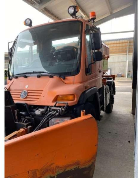 Unimog UNIMOG - Vozilo za čišćenje snijega: slika Unimog UNIMOG - Vozilo za čišćenje snijega Unimog UNIMOG - Vozilo za čišćenje snijega: slika Unimog UNIMOG - Vozilo za čišćenje snijega