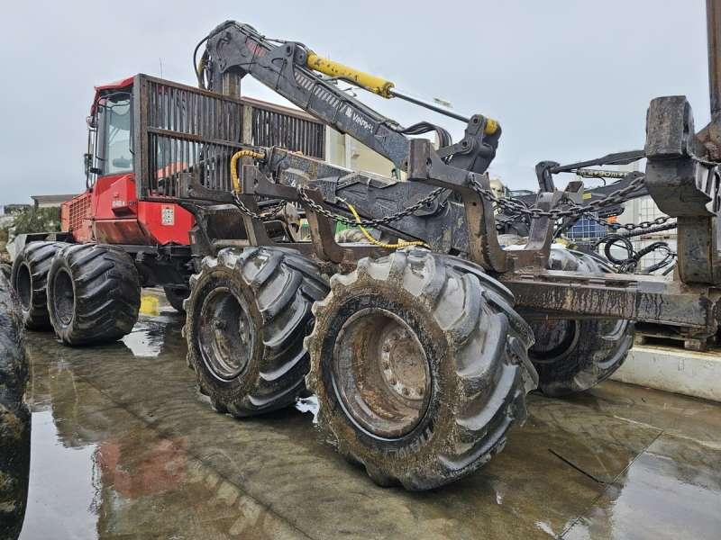 VALMET 840.4 - Traktor za šumarstvo: slika VALMET 840.4 - Traktor za šumarstvo VALMET 840.4 - Traktor za šumarstvo: slika VALMET 840.4 - Traktor za šumarstvo