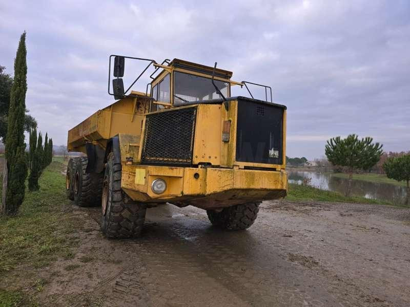 Volvo A35 6X6 - Zglobni istovarivač: slika Volvo A35 6X6 - Zglobni istovarivač Volvo A35 6X6 - Zglobni istovarivač: slika Volvo A35 6X6 - Zglobni istovarivač