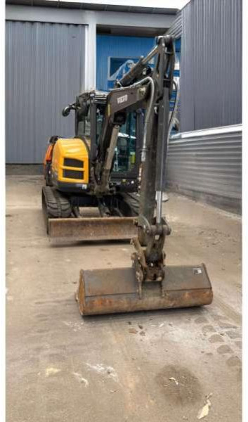 Volvo ECR50D - Mini bager: slika Volvo ECR50D - Mini bager Volvo ECR50D - Mini bager: slika Volvo ECR50D - Mini bager