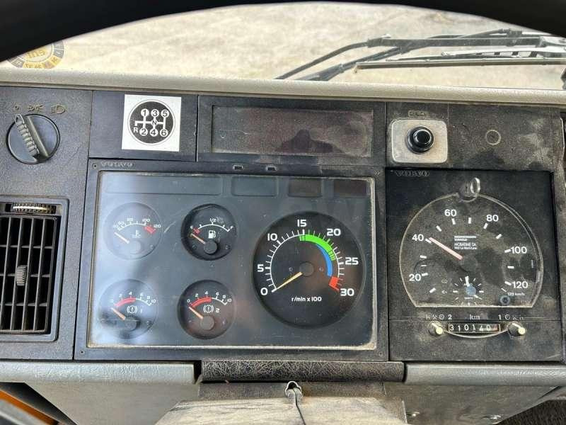 Zakup Volvo FL6 INTERCOOLER 4X2 Volvo FL6 INTERCOOLER 4X2: slika Zakup Volvo FL6 INTERCOOLER 4X2 Volvo FL6 INTERCOOLER 4X2