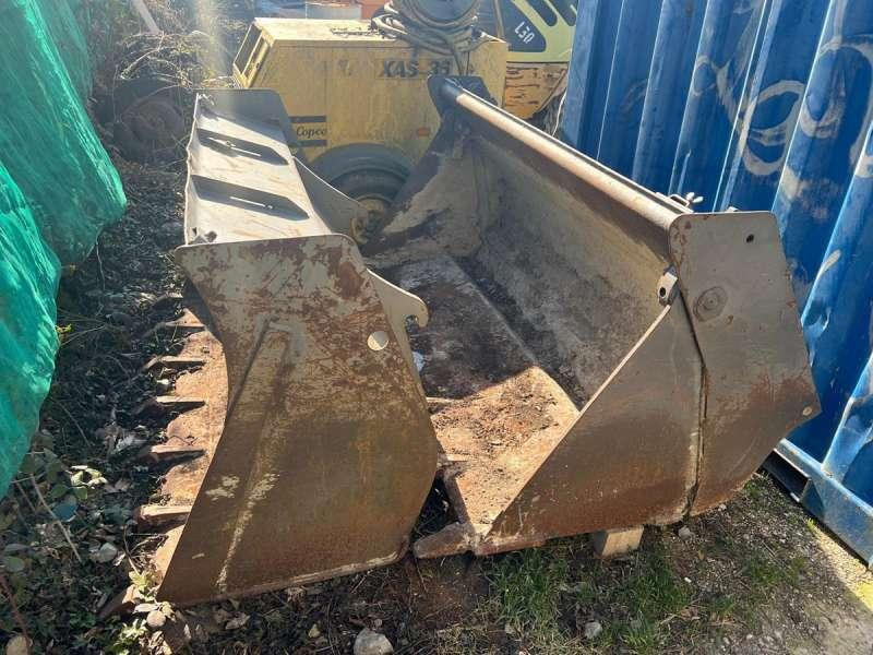 Utovarivač na kotačima Volvo L30Z: slika Utovarivač na kotačima Volvo L30Z