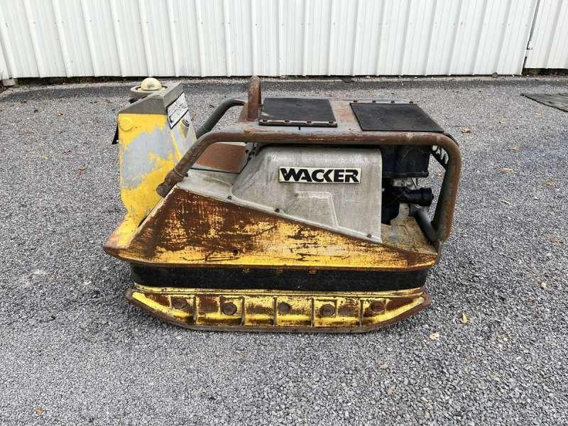 Wacker Plaques Vibrantes DPU7060SC - Vibro ploča: slika Wacker Plaques Vibrantes DPU7060SC - Vibro ploča Wacker Plaques Vibrantes DPU7060SC - Vibro ploča: slika Wacker Plaques Vibrantes DPU7060SC - Vibro ploča