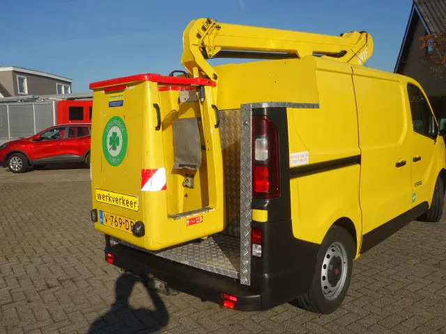 Fiat - Dostavno vozilo: slika Fiat - Dostavno vozilo Fiat - Dostavno vozilo: slika Fiat - Dostavno vozilo