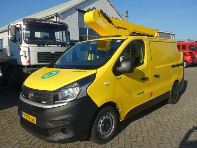 Fiat - Dostavno vozilo: slika Fiat - Dostavno vozilo Fiat - Dostavno vozilo: slika Fiat - Dostavno vozilo