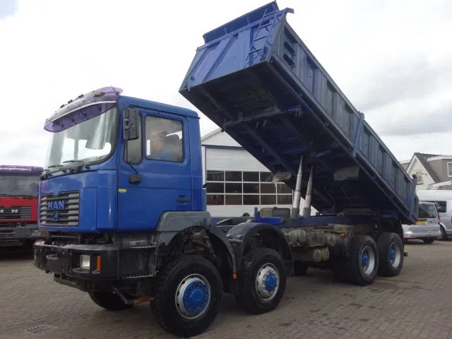 MAN 35.414 8x8 meiller kipper manual diesel pomp - Kiper: slika MAN 35.414 8x8 meiller kipper manual diesel pomp - Kiper MAN 35.414 8x8 meiller kipper manual diesel pomp - Kiper: slika MAN 35.414 8x8 meiller kipper manual diesel pomp - Kiper