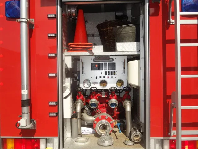 MAN LE 220C GODIVA POMP 2000 LITER TANK,MANUAL GEARBOX - Vatrogasno vozilo: slika MAN LE 220C GODIVA POMP 2000 LITER TANK,MANUAL GEARBOX - Vatrogasno vozilo MAN LE 220C GODIVA POMP 2000 LITER TANK,MANUAL GEARBOX - Vatrogasno vozilo: slika MAN LE 220C GODIVA POMP 2000 LITER TANK,MANUAL GEARBOX - Vatrogasno vozilo