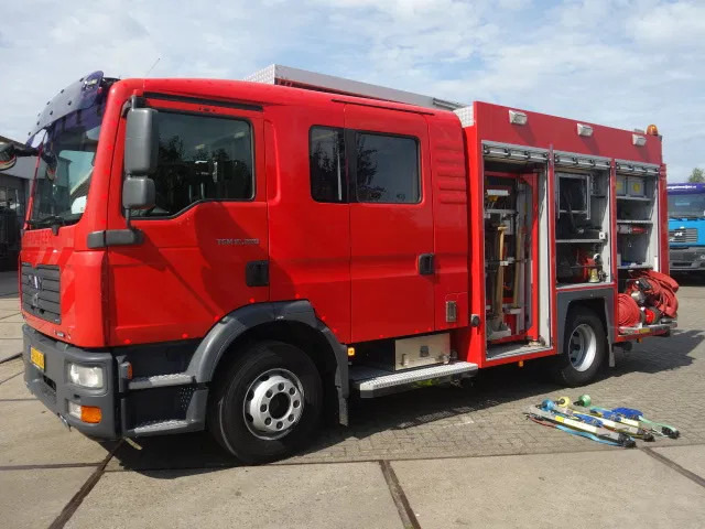 MAN TGM 15.290 15-280 BOMBEROS FIRE TRUCK, 3000 LITER PER MIN - Vatrogasno vozilo: slika MAN TGM 15.290 15-280 BOMBEROS FIRE TRUCK, 3000 LITER PER MIN - Vatrogasno vozilo MAN TGM 15.290 15-280 BOMBEROS FIRE TRUCK, 3000 LITER PER MIN - Vatrogasno vozilo: slika MAN TGM 15.290 15-280 BOMBEROS FIRE TRUCK, 3000 LITER PER MIN - Vatrogasno vozilo