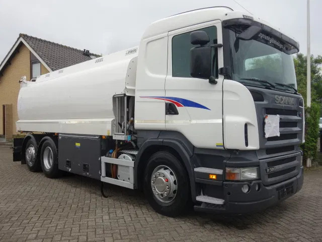 Scania R380 6X2 19200 LITER TANK,MANUAL GEARBOX - Kamion cisterna: slika Scania R380 6X2 19200 LITER TANK,MANUAL GEARBOX - Kamion cisterna Scania R380 6X2 19200 LITER TANK,MANUAL GEARBOX - Kamion cisterna: slika Scania R380 6X2 19200 LITER TANK,MANUAL GEARBOX - Kamion cisterna