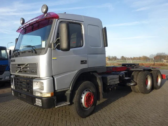 Volvo FM 12.420 6x4 steelsprings - Tegljač: slika Volvo FM 12.420 6x4 steelsprings - Tegljač Volvo FM 12.420 6x4 steelsprings - Tegljač: slika Volvo FM 12.420 6x4 steelsprings - Tegljač