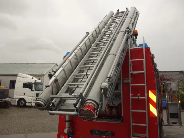 Volvo -330 2000 LITER WATER TANK KRONEBURGPUMP - Vatrogasno vozilo: slika Volvo -330 2000 LITER WATER TANK KRONEBURGPUMP - Vatrogasno vozilo Volvo -330 2000 LITER WATER TANK KRONEBURGPUMP - Vatrogasno vozilo: slika Volvo -330 2000 LITER WATER TANK KRONEBURGPUMP - Vatrogasno vozilo