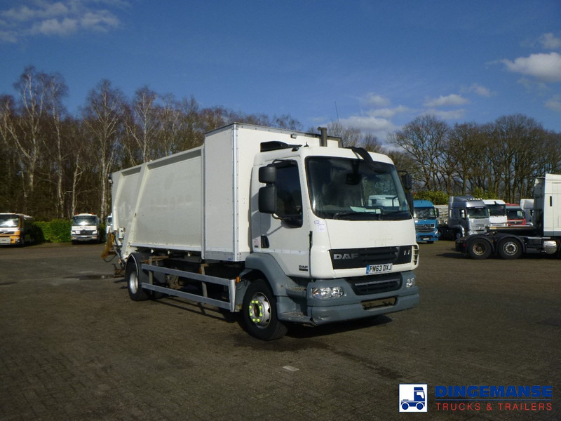 DAF LF 55.220 4X2 RHD Farid refuse truck - Kamion za odvoz smeća: slika DAF LF 55.220 4X2 RHD Farid refuse truck - Kamion za odvoz smeća DAF LF 55.220 4X2 RHD Farid refuse truck - Kamion za odvoz smeća: slika DAF LF 55.220 4X2 RHD Farid refuse truck - Kamion za odvoz smeća
