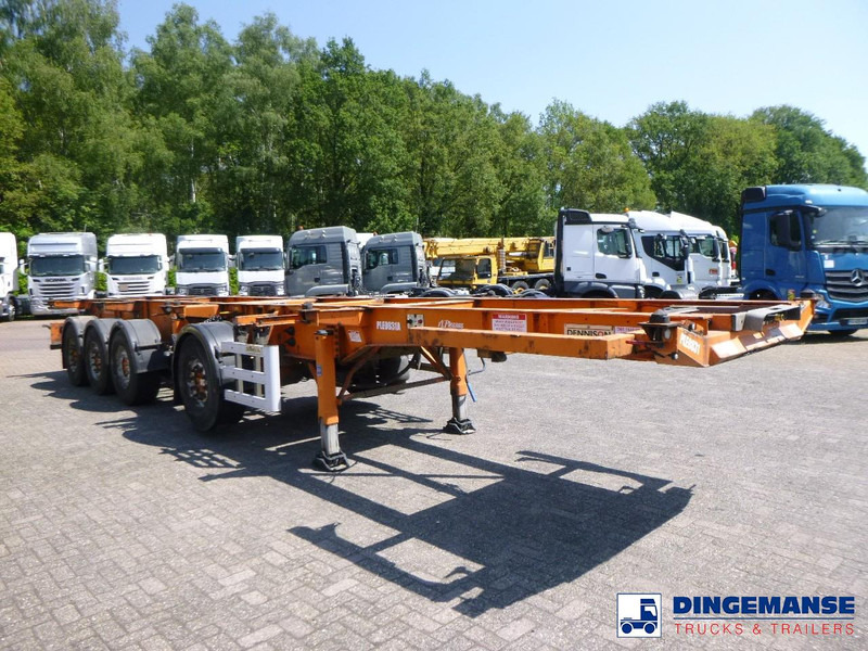 Dennison 4-axle container combi trailer (3 + 1 axles) 20-30-40-45 ft - Transporter kontejnera/ Poluprikolica s izmjenjivim sanducima: slika Dennison 4-axle container combi trailer (3 + 1 axles) 20-30-40-45 ft - Transporter kontejnera/ Poluprikolica s izmjenjivim sanducima Dennison 4-axle container combi trailer (3 + 1 axles) 20-30-40-45 ft - Transporter kontejnera/ Poluprikolica s izmjenjivim sanducima: slika Dennison 4-axle container combi trailer (3 + 1 axles) 20-30-40-45 ft - Transporter kontejnera/ Poluprikolica s izmjenjivim sanducima