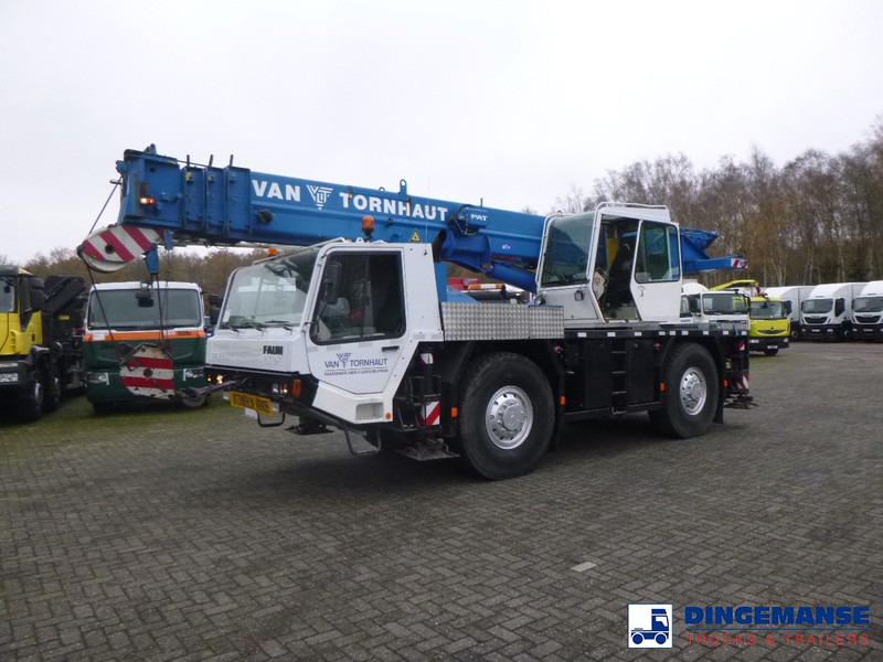Faun ATF 30-2 4X4 all-terrain crane 30 t / 33 m - Autodizalica: slika Faun ATF 30-2 4X4 all-terrain crane 30 t / 33 m - Autodizalica Faun ATF 30-2 4X4 all-terrain crane 30 t / 33 m - Autodizalica: slika Faun ATF 30-2 4X4 all-terrain crane 30 t / 33 m - Autodizalica