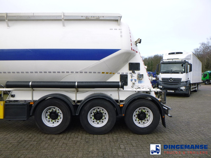 Feldbinder Powder tank alu 36 m3 / 1 comp - Poluprikolica cisterna: slika Feldbinder Powder tank alu 36 m3 / 1 comp - Poluprikolica cisterna Feldbinder Powder tank alu 36 m3 / 1 comp - Poluprikolica cisterna: slika Feldbinder Powder tank alu 36 m3 / 1 comp - Poluprikolica cisterna