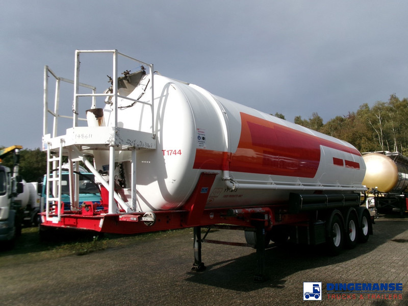 Feldbinder Powder tank alu 41 m3 (tipping) - Poluprikolica cisterna: slika Feldbinder Powder tank alu 41 m3 (tipping) - Poluprikolica cisterna Feldbinder Powder tank alu 41 m3 (tipping) - Poluprikolica cisterna: slika Feldbinder Powder tank alu 41 m3 (tipping) - Poluprikolica cisterna