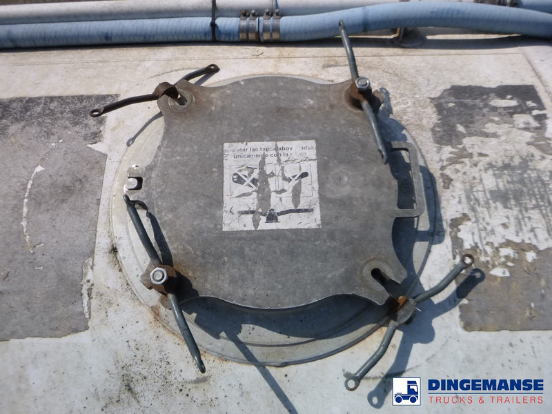 Feldbinder Powder tank alu 63 m3 / 1 comp (tipping) - Poluprikolica cisterna: slika Feldbinder Powder tank alu 63 m3 / 1 comp (tipping) - Poluprikolica cisterna Feldbinder Powder tank alu 63 m3 / 1 comp (tipping) - Poluprikolica cisterna: slika Feldbinder Powder tank alu 63 m3 / 1 comp (tipping) - Poluprikolica cisterna