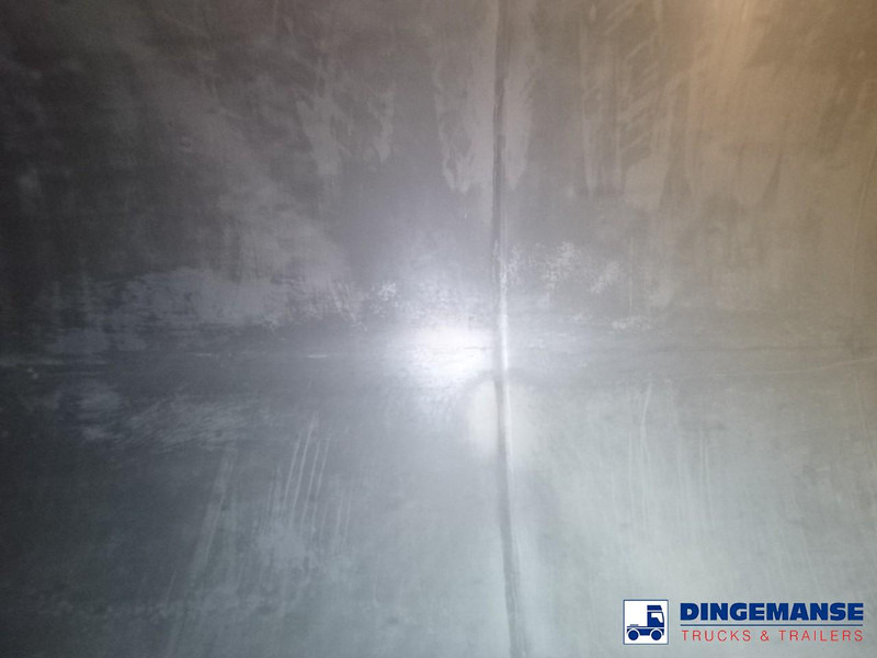 Poluprikolica cisterna Feldbinder Powder tank alu 63 m3 / 1 comp (tipping): slika Poluprikolica cisterna Feldbinder Powder tank alu 63 m3 / 1 comp (tipping) Poluprikolica cisterna Feldbinder Powder tank alu 63 m3 / 1 comp (tipping): slika Poluprikolica cisterna Feldbinder Powder tank alu 63 m3 / 1 comp (tipping)