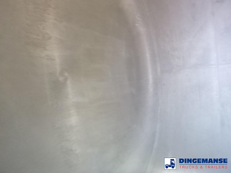 Poluprikolica cisterna Feldbinder Powder tank alu 63 m3 / 1 comp (tipping): slika Poluprikolica cisterna Feldbinder Powder tank alu 63 m3 / 1 comp (tipping) Poluprikolica cisterna Feldbinder Powder tank alu 63 m3 / 1 comp (tipping): slika Poluprikolica cisterna Feldbinder Powder tank alu 63 m3 / 1 comp (tipping)