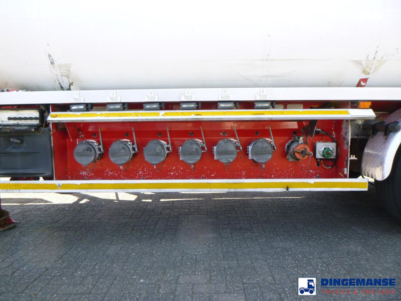 Zakup Lakeland Fuel tank alu 42.8 m3 / 6 comp Lakeland Fuel tank alu 42.8 m3 / 6 comp: slika Zakup Lakeland Fuel tank alu 42.8 m3 / 6 comp Lakeland Fuel tank alu 42.8 m3 / 6 comp Zakup Lakeland Fuel tank alu 42.8 m3 / 6 comp Lakeland Fuel tank alu 42.8 m3 / 6 comp: slika Zakup Lakeland Fuel tank alu 42.8 m3 / 6 comp Lakeland Fuel tank alu 42.8 m3 / 6 comp