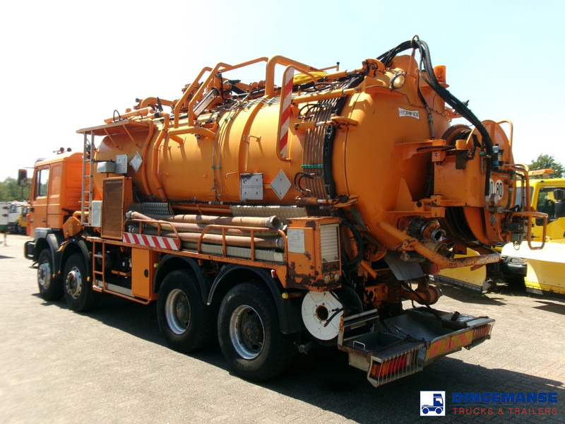 MAN 41.463 8x4 Euro 2 vacuum tank ADR 15 m3 / 2 comp - Vakum kamion: slika MAN 41.463 8x4 Euro 2 vacuum tank ADR 15 m3 / 2 comp - Vakum kamion MAN 41.463 8x4 Euro 2 vacuum tank ADR 15 m3 / 2 comp - Vakum kamion: slika MAN 41.463 8x4 Euro 2 vacuum tank ADR 15 m3 / 2 comp - Vakum kamion