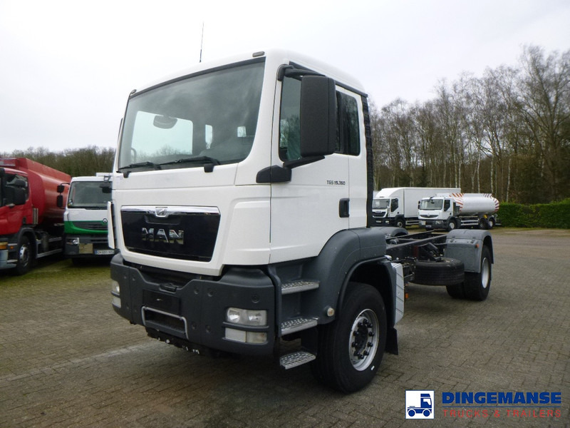 MAN TGS 19.360 4X2 BBS manual Euro 2 chassis + PTO - Kamion-šasija: slika MAN TGS 19.360 4X2 BBS manual Euro 2 chassis + PTO - Kamion-šasija MAN TGS 19.360 4X2 BBS manual Euro 2 chassis + PTO - Kamion-šasija: slika MAN TGS 19.360 4X2 BBS manual Euro 2 chassis + PTO - Kamion-šasija