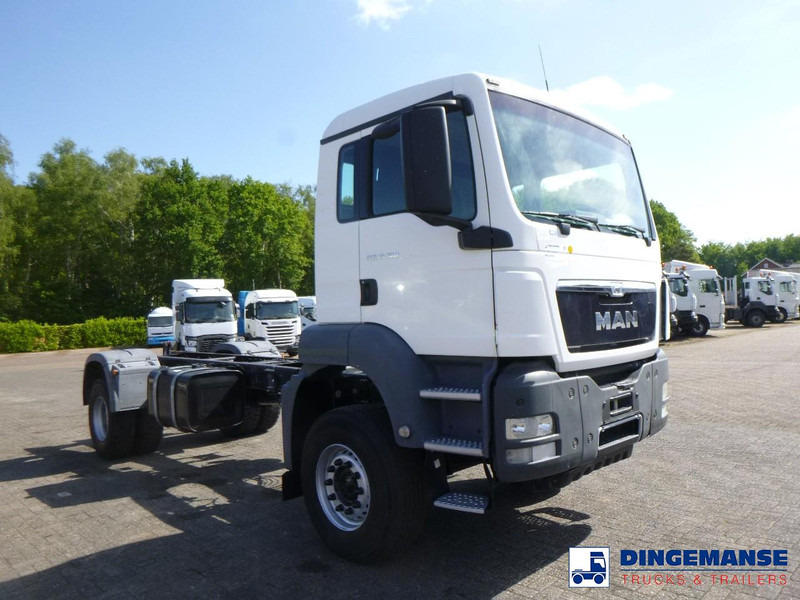 MAN TGS 19.360 4X2 BBS manual Euro 2 chassis + PTO - Kamion-šasija: slika MAN TGS 19.360 4X2 BBS manual Euro 2 chassis + PTO - Kamion-šasija MAN TGS 19.360 4X2 BBS manual Euro 2 chassis + PTO - Kamion-šasija: slika MAN TGS 19.360 4X2 BBS manual Euro 2 chassis + PTO - Kamion-šasija