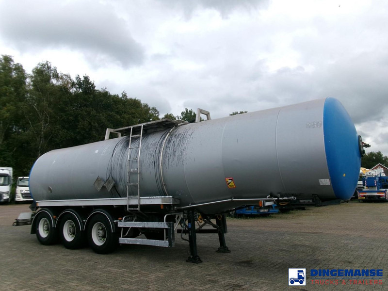 Magyar Bitumen tank inox 32 m3 / 1 comp - Poluprikolica cisterna: slika Magyar Bitumen tank inox 32 m3 / 1 comp - Poluprikolica cisterna Magyar Bitumen tank inox 32 m3 / 1 comp - Poluprikolica cisterna: slika Magyar Bitumen tank inox 32 m3 / 1 comp - Poluprikolica cisterna