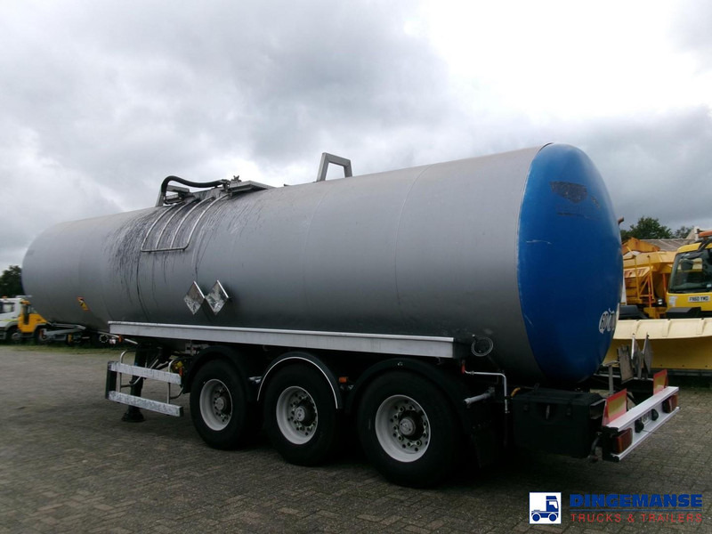 Magyar Bitumen tank inox 32 m3 / 1 comp - Poluprikolica cisterna: slika Magyar Bitumen tank inox 32 m3 / 1 comp - Poluprikolica cisterna Magyar Bitumen tank inox 32 m3 / 1 comp - Poluprikolica cisterna: slika Magyar Bitumen tank inox 32 m3 / 1 comp - Poluprikolica cisterna