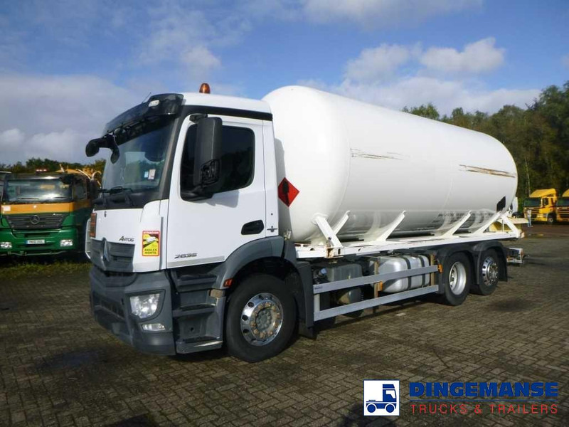 Mercedes-Benz Antos 2635 6x2 gas tank 28 m3 - Kamion cisterna: slika Mercedes-Benz Antos 2635 6x2 gas tank 28 m3 - Kamion cisterna Mercedes-Benz Antos 2635 6x2 gas tank 28 m3 - Kamion cisterna: slika Mercedes-Benz Antos 2635 6x2 gas tank 28 m3 - Kamion cisterna