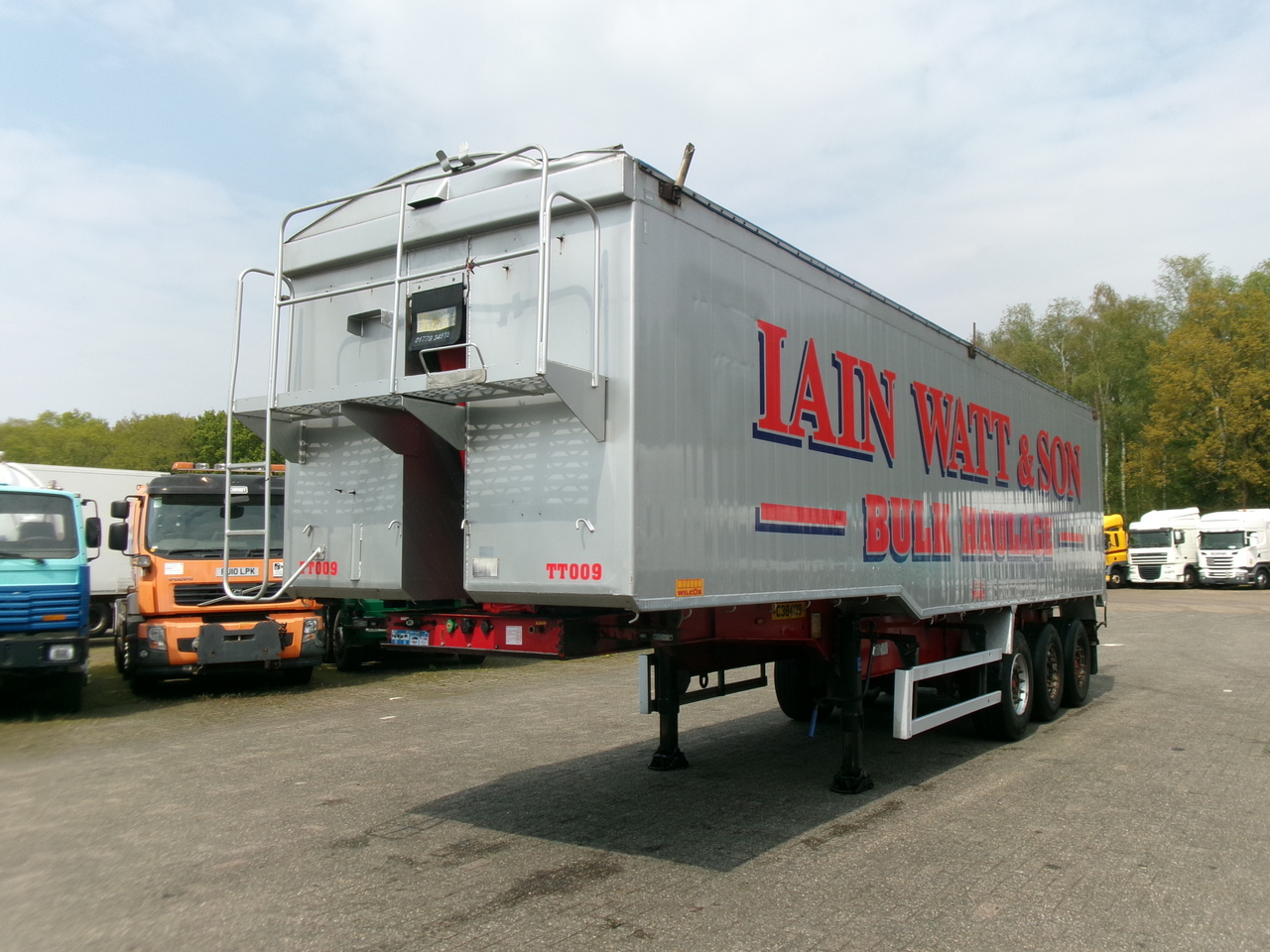 Kiper poluprikolica Montracon Tipper trailer alu 55 m3 + tarpaulin: slika Kiper poluprikolica Montracon Tipper trailer alu 55 m3 + tarpaulin
