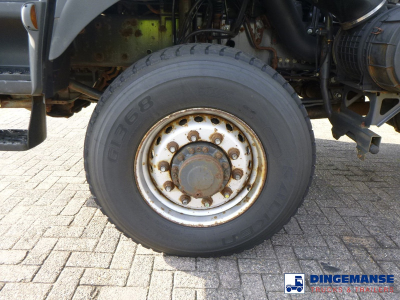 Interior photo 1: Zakup Renault Kerax 380 DXI 4x4 Euro 5 + Hydraulics Renault Kerax 380 DXI 4x4 Euro 5 + Hydraulics