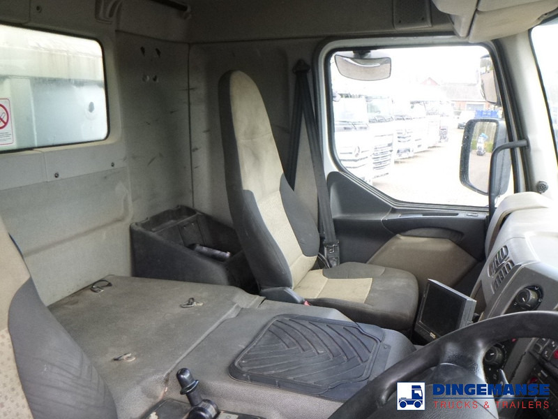 Kiper Renault Kerax 430 DXI 8x4 RHD tipper steel 31 m3: slika Kiper Renault Kerax 430 DXI 8x4 RHD tipper steel 31 m3