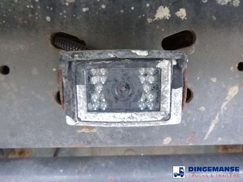 Kiper Renault Kerax 430 DXI 8x4 RHD tipper steel 31 m3: slika Kiper Renault Kerax 430 DXI 8x4 RHD tipper steel 31 m3