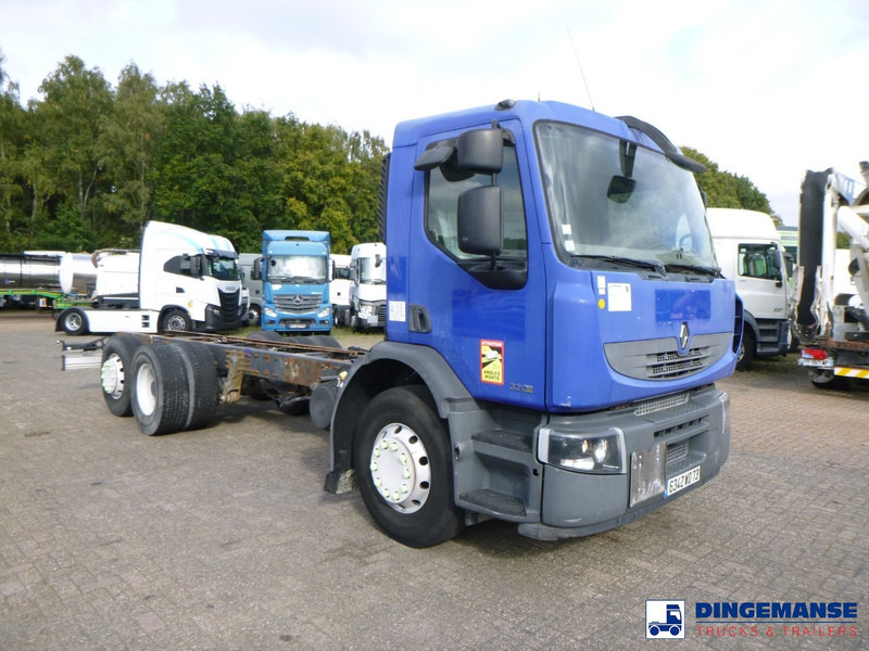 Renault Premium 320 dxi 6x2 chassis ADR - Kamion cisterna: slika Renault Premium 320 dxi 6x2 chassis ADR - Kamion cisterna Renault Premium 320 dxi 6x2 chassis ADR - Kamion cisterna: slika Renault Premium 320 dxi 6x2 chassis ADR - Kamion cisterna