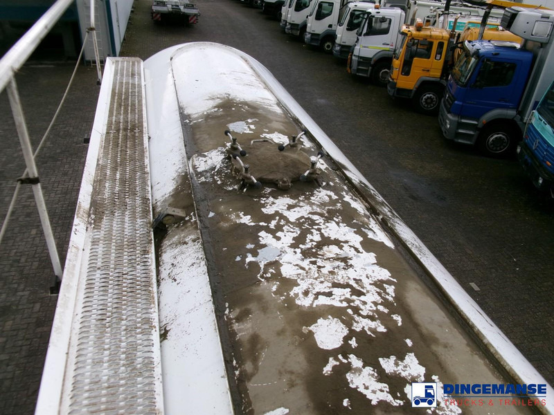 Poluprikolica cisterna SPITZER Powder tank alu 37 m3 / 1 comp: slika Poluprikolica cisterna SPITZER Powder tank alu 37 m3 / 1 comp Poluprikolica cisterna SPITZER Powder tank alu 37 m3 / 1 comp: slika Poluprikolica cisterna SPITZER Powder tank alu 37 m3 / 1 comp