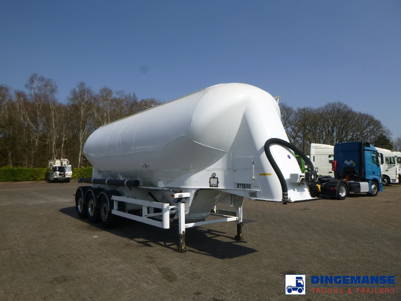SPITZER Powder tank alu 37 m3 - Poluprikolica cisterna: slika SPITZER Powder tank alu 37 m3 - Poluprikolica cisterna SPITZER Powder tank alu 37 m3 - Poluprikolica cisterna: slika SPITZER Powder tank alu 37 m3 - Poluprikolica cisterna