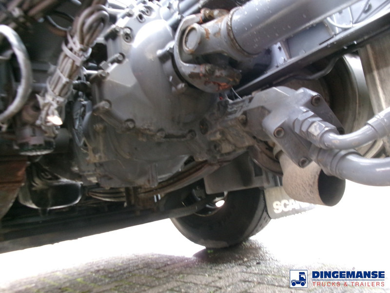 Kamion cisterna Scania P320 6X2 RHD Argon gas tank 13.2 m3: slika Kamion cisterna Scania P320 6X2 RHD Argon gas tank 13.2 m3