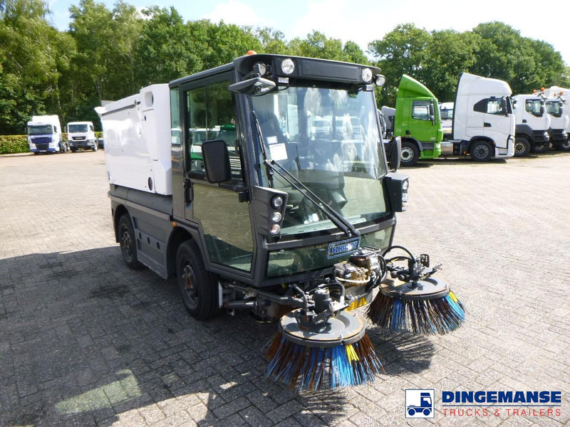 Schmidt Compact 200 street sweeper - Cestovna čistilica: slika Schmidt Compact 200 street sweeper - Cestovna čistilica Schmidt Compact 200 street sweeper - Cestovna čistilica: slika Schmidt Compact 200 street sweeper - Cestovna čistilica