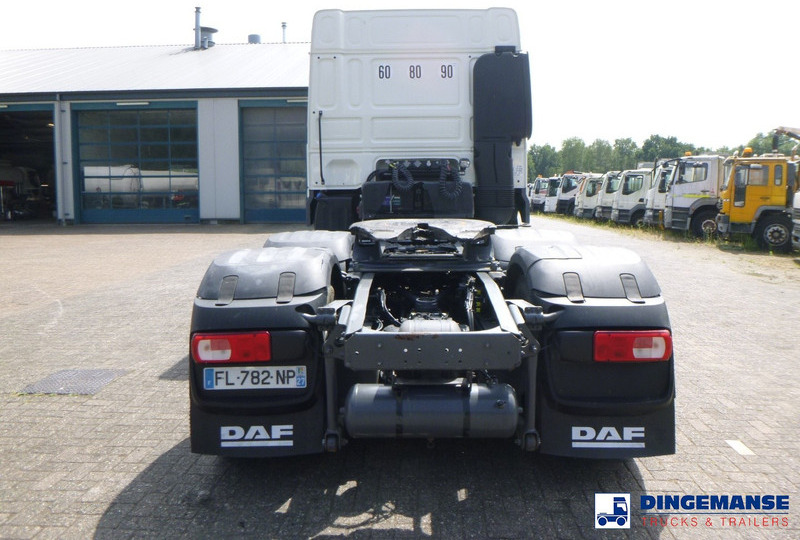 DAF XF 530 6x2 Euro 6 - Tegljač: slika DAF XF 530 6x2 Euro 6 - Tegljač DAF XF 530 6x2 Euro 6 - Tegljač: slika DAF XF 530 6x2 Euro 6 - Tegljač