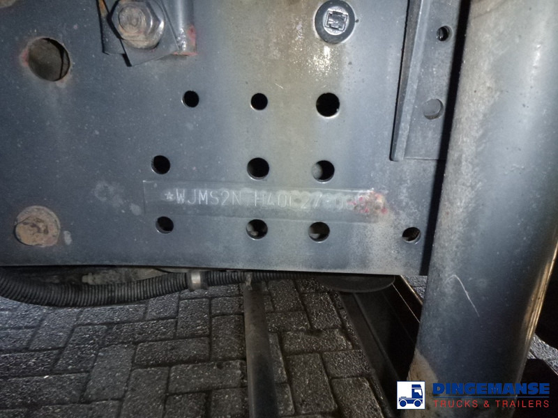Tegljač Iveco AS440STX/P 6x2 RHD EEV: slika Tegljač Iveco AS440STX/P 6x2 RHD EEV