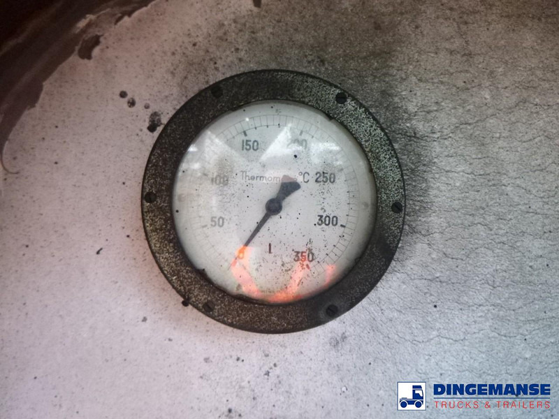 Poluprikolica cisterna Trailor Heavy oil / bitumen tank steel 31.1 m3 / 1 comp: slika Poluprikolica cisterna Trailor Heavy oil / bitumen tank steel 31.1 m3 / 1 comp Poluprikolica cisterna Trailor Heavy oil / bitumen tank steel 31.1 m3 / 1 comp: slika Poluprikolica cisterna Trailor Heavy oil / bitumen tank steel 31.1 m3 / 1 comp