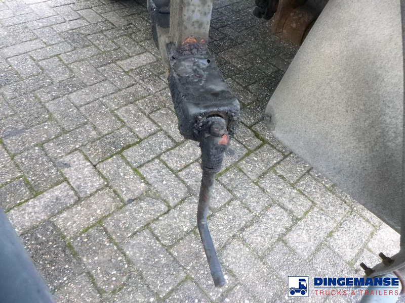 Poluprikolica cisterna Trailor Heavy oil / bitumen tank steel 31.1 m3 / 1 comp: slika Poluprikolica cisterna Trailor Heavy oil / bitumen tank steel 31.1 m3 / 1 comp Poluprikolica cisterna Trailor Heavy oil / bitumen tank steel 31.1 m3 / 1 comp: slika Poluprikolica cisterna Trailor Heavy oil / bitumen tank steel 31.1 m3 / 1 comp