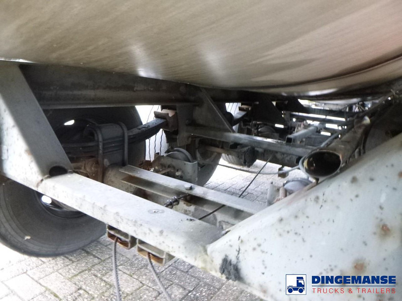 Poluprikolica cisterna Trailor Heavy oil / bitumen tank steel 31.1 m3 / 1 comp: slika Poluprikolica cisterna Trailor Heavy oil / bitumen tank steel 31.1 m3 / 1 comp Poluprikolica cisterna Trailor Heavy oil / bitumen tank steel 31.1 m3 / 1 comp: slika Poluprikolica cisterna Trailor Heavy oil / bitumen tank steel 31.1 m3 / 1 comp