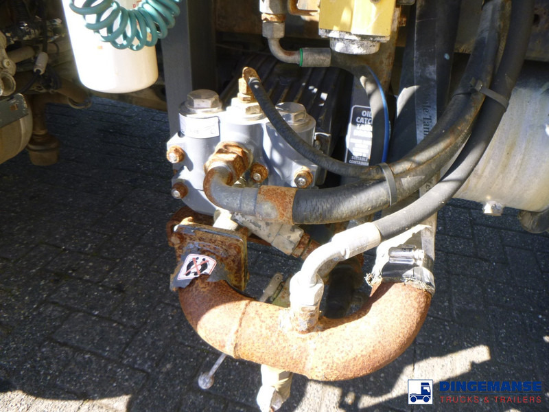 Vakum kamion Volvo FE 300 6X4 Whale vacuum tank 10.2 m3: slika Vakum kamion Volvo FE 300 6X4 Whale vacuum tank 10.2 m3