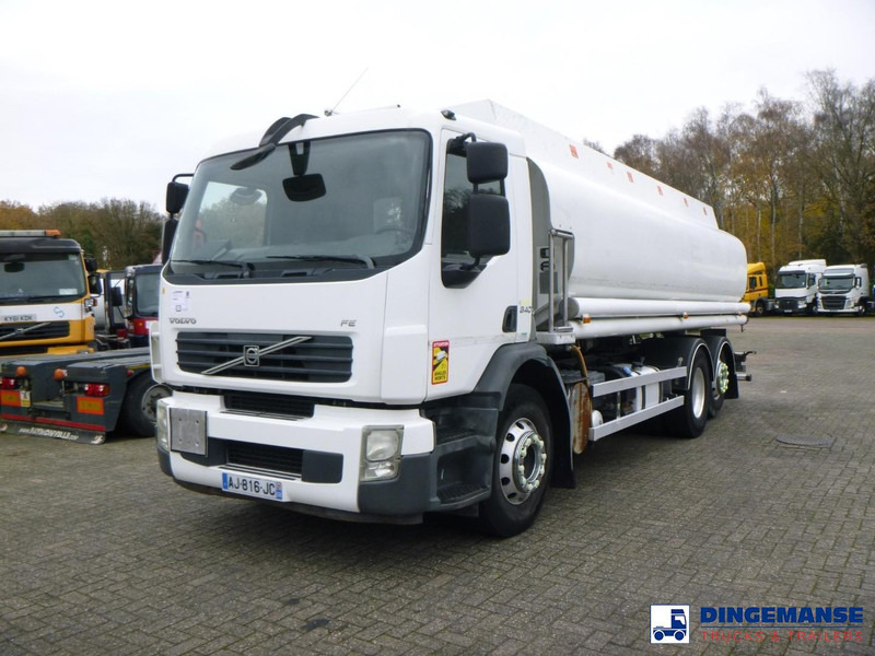 Volvo FE 340 6x2 fuel tank 22.1 m3 / 6 comp - Kamion cisterna: slika Volvo FE 340 6x2 fuel tank 22.1 m3 / 6 comp - Kamion cisterna Volvo FE 340 6x2 fuel tank 22.1 m3 / 6 comp - Kamion cisterna: slika Volvo FE 340 6x2 fuel tank 22.1 m3 / 6 comp - Kamion cisterna